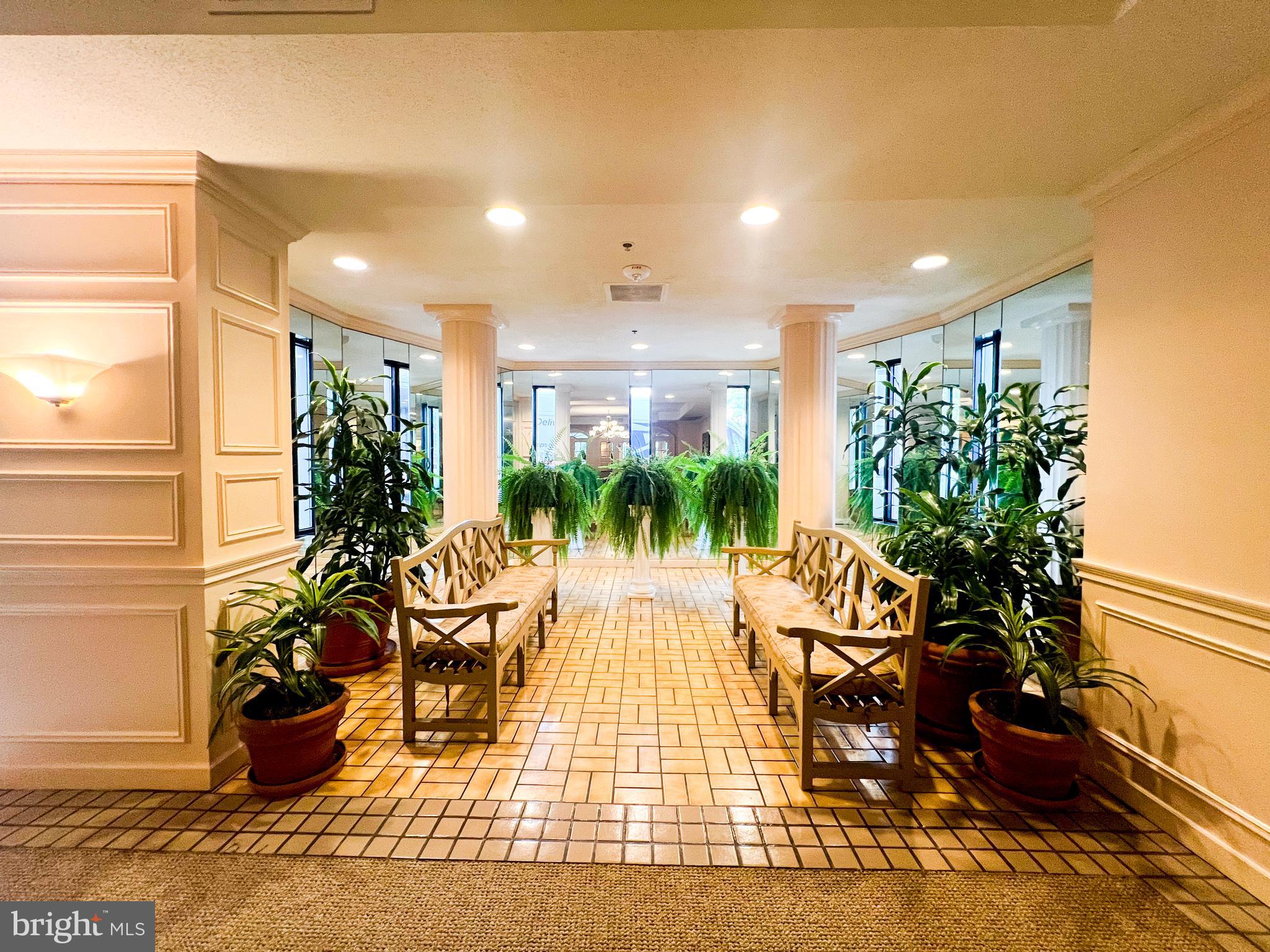 GREENS AT LEISURE WORLD - Residential