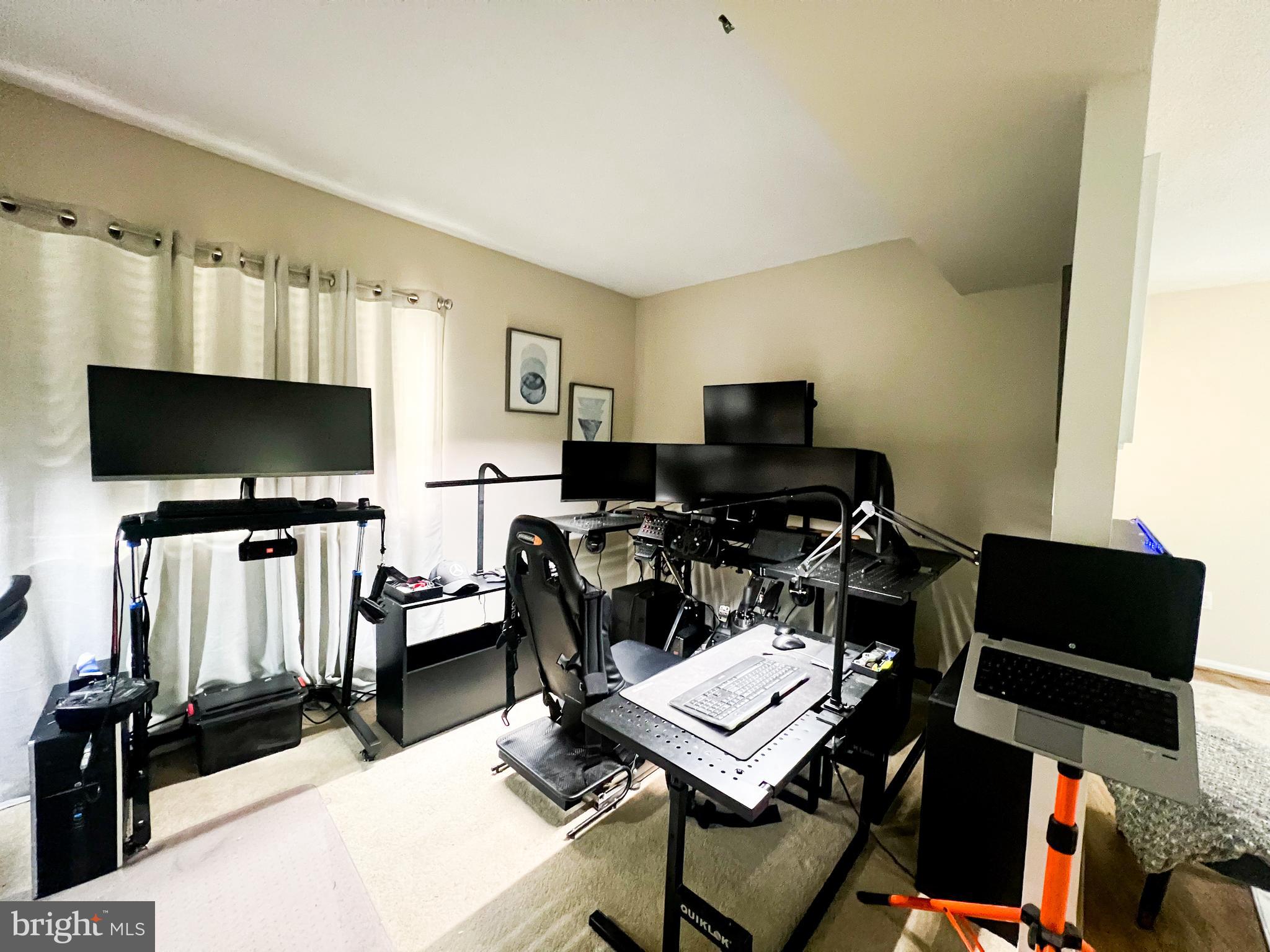 GREENS AT LEISURE WORLD - Residential