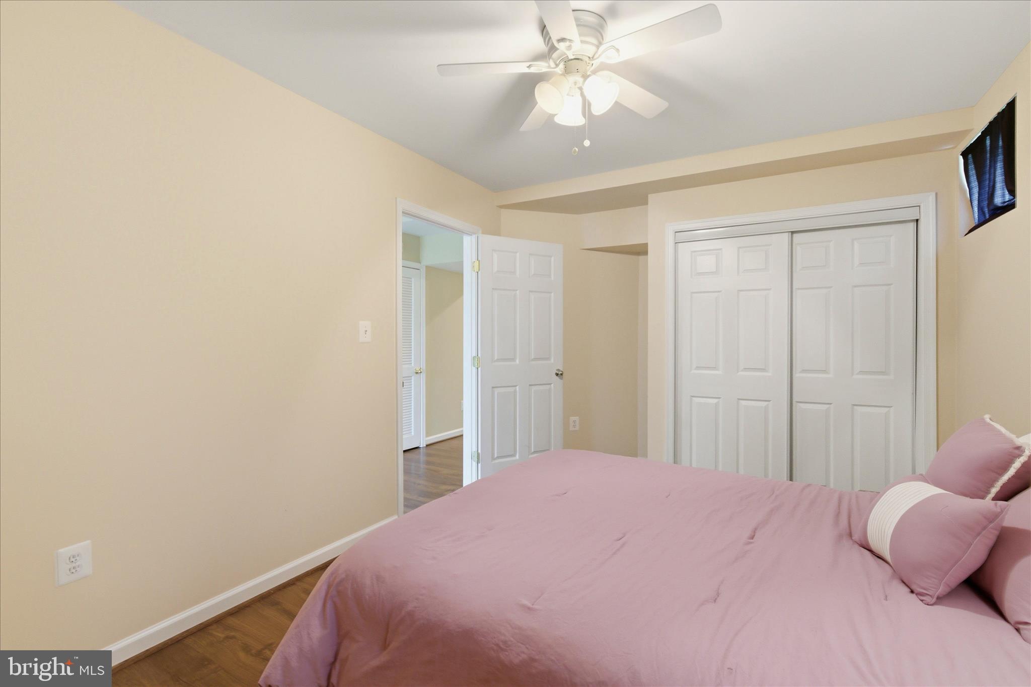 SOUTH RIDING - Residential