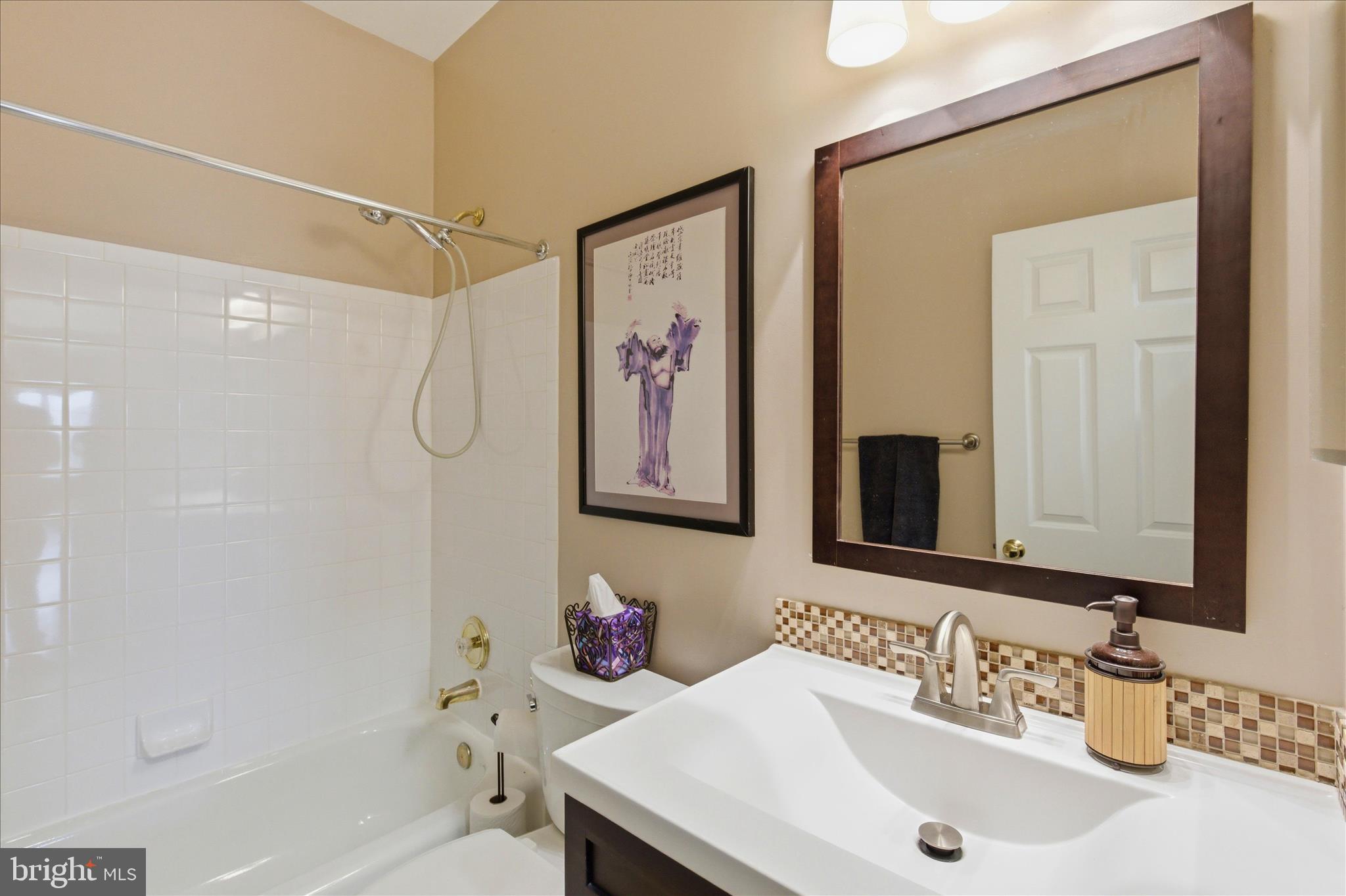 SOUTH RIDING - Residential
