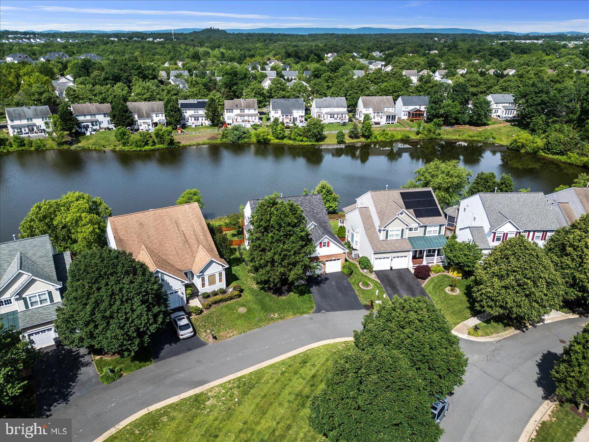 SOUTH RIDING - Residential