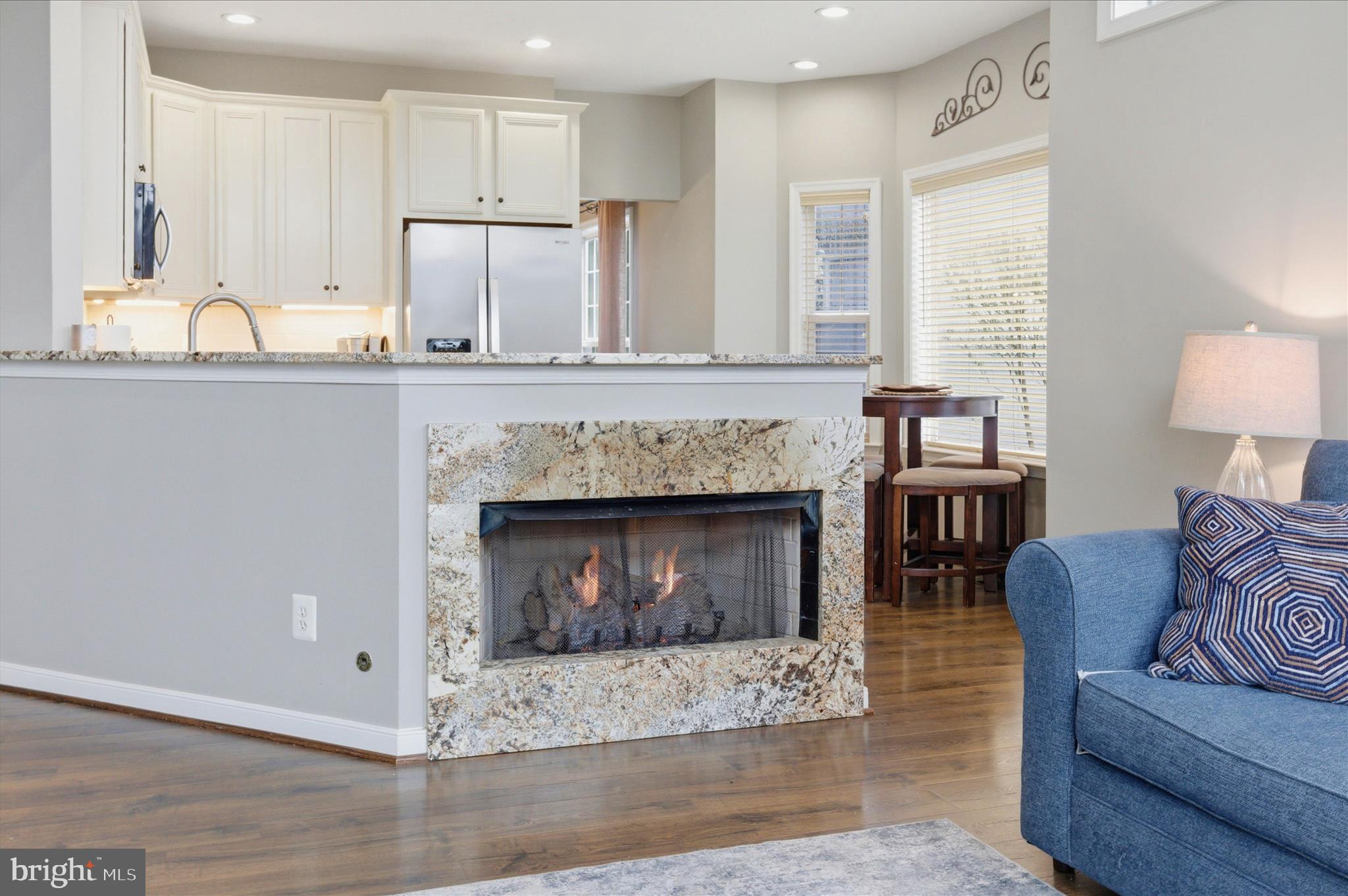 SOUTH RIDING - Residential