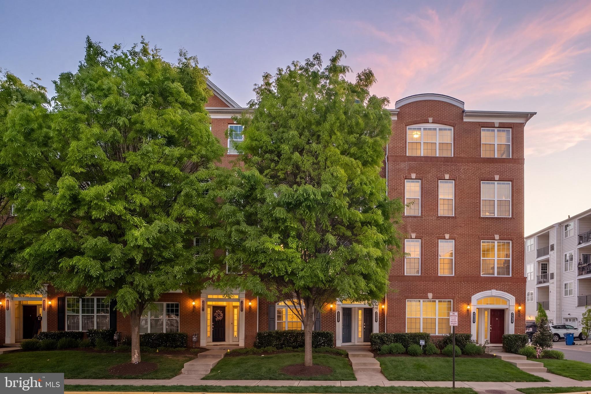 BUCKINGHAM AT LOUDOUN VALLEY - Residential