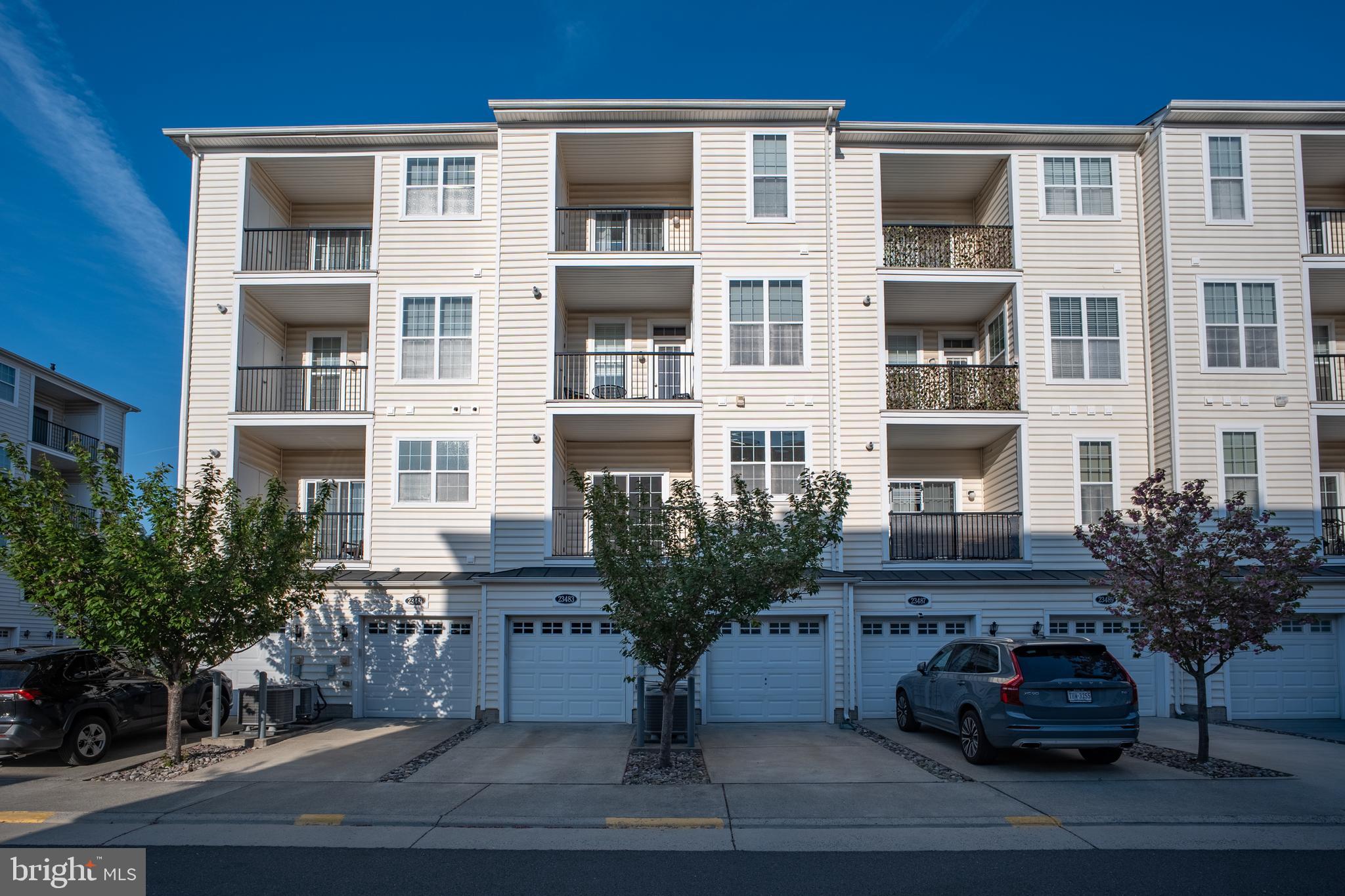 BUCKINGHAM AT LOUDOUN VALLEY - Residential