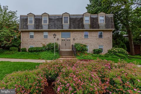 856 COLLEGE PARKWAY 856-201 ROCKVILLE MD 20850