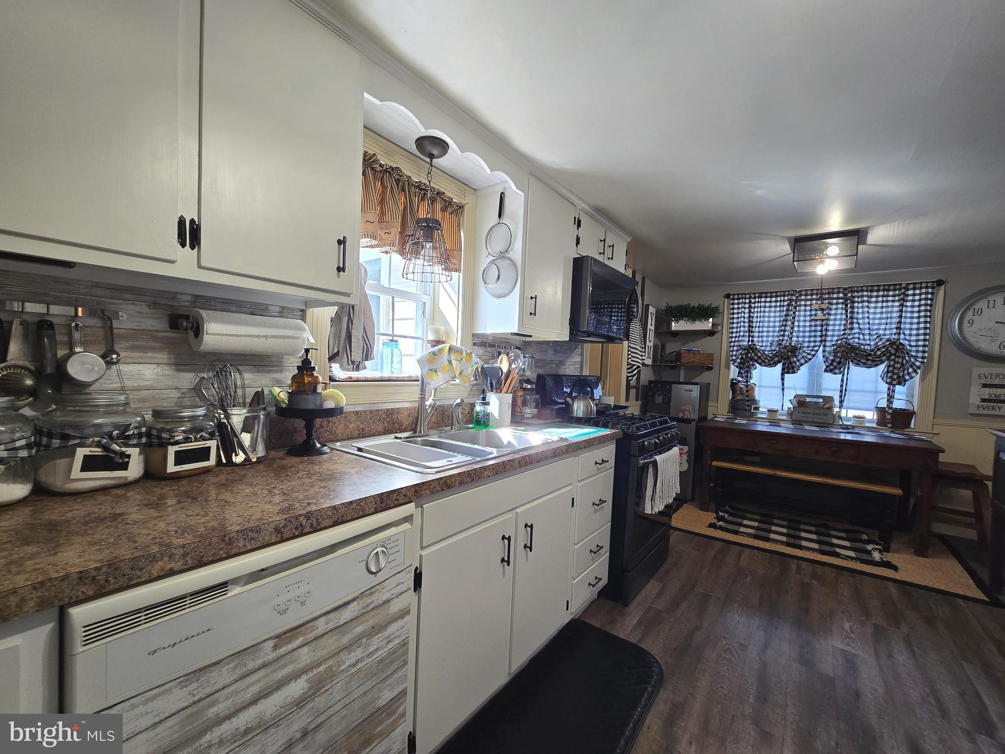 HOVERMALE ADDITION - Residential