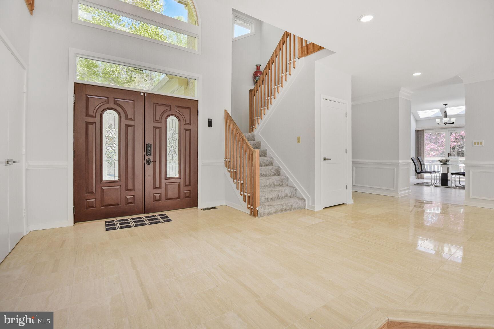 7816 LAUREL LEAF DRIVE