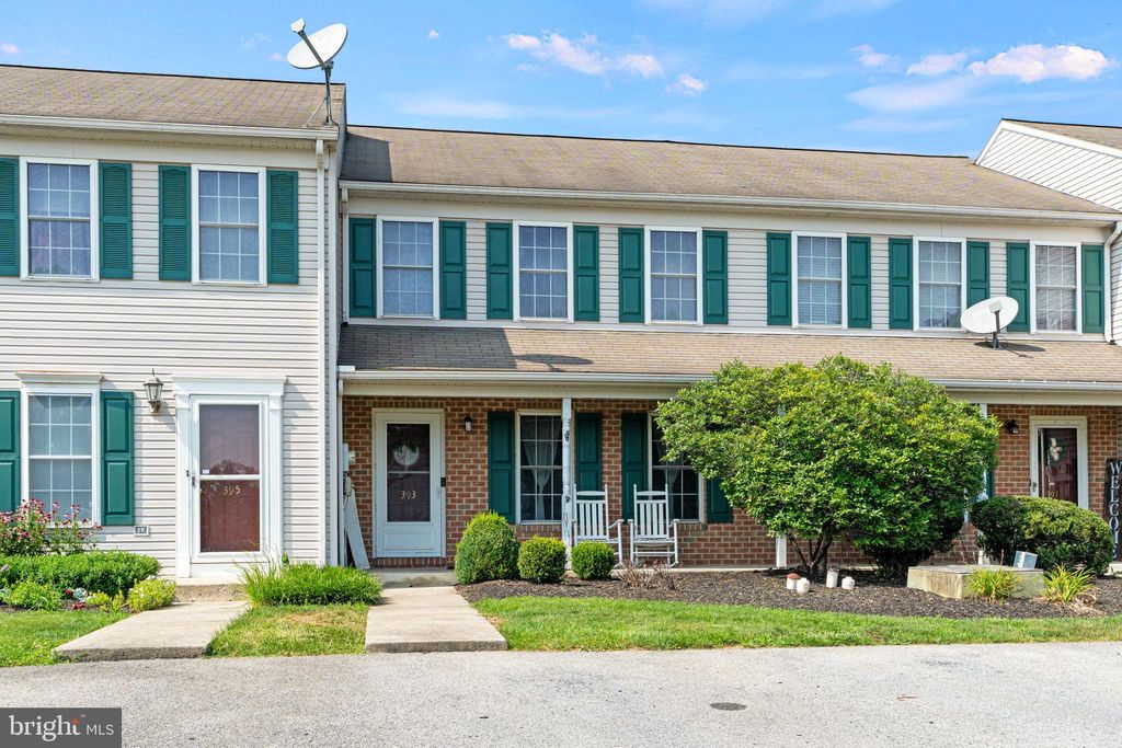 Photo of 393 Deerfield Drive, MOUNT JOY, PA 17552 (MLS # PALA2073512)