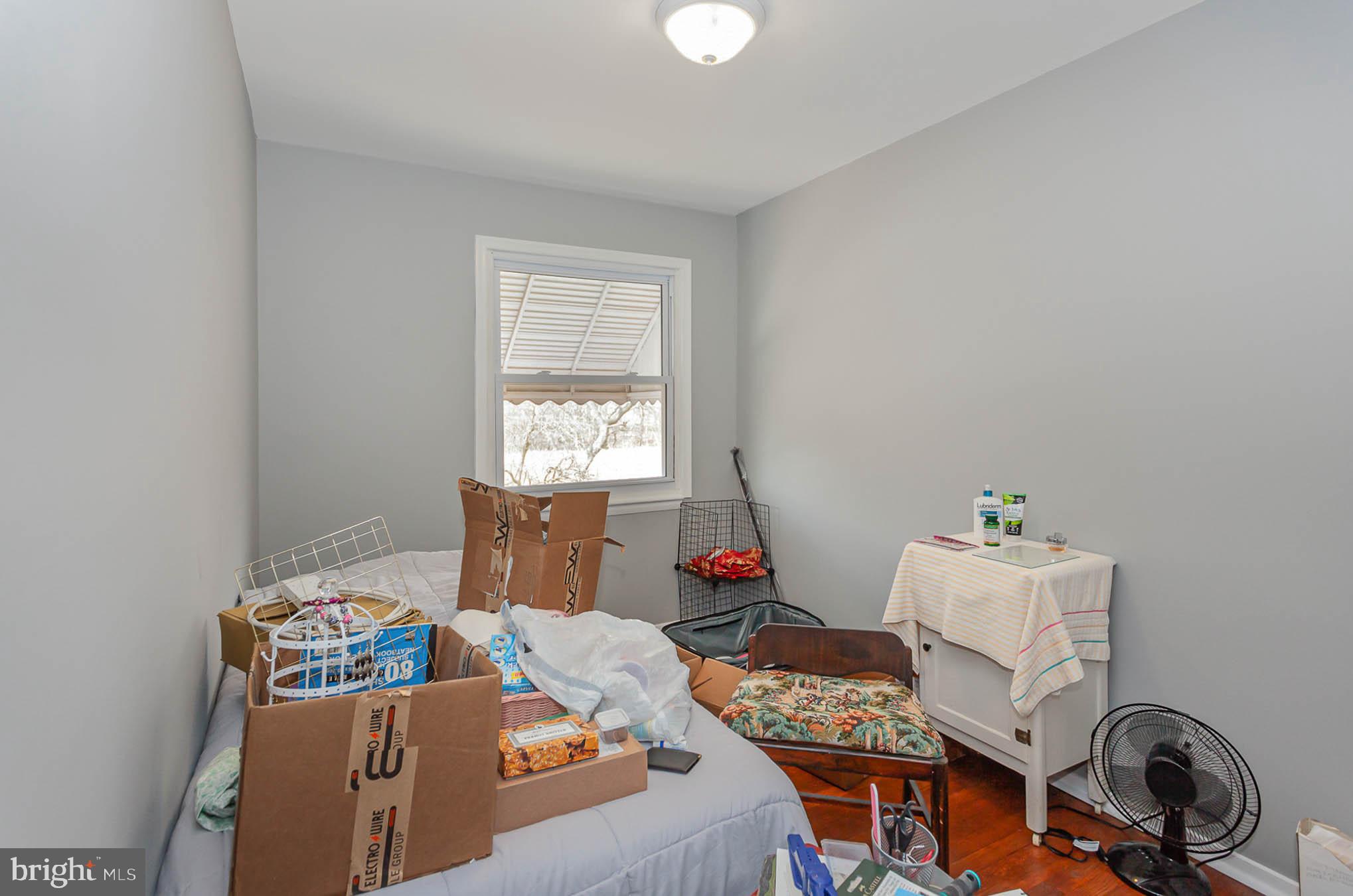 COUNTRY RIDGE - Residential