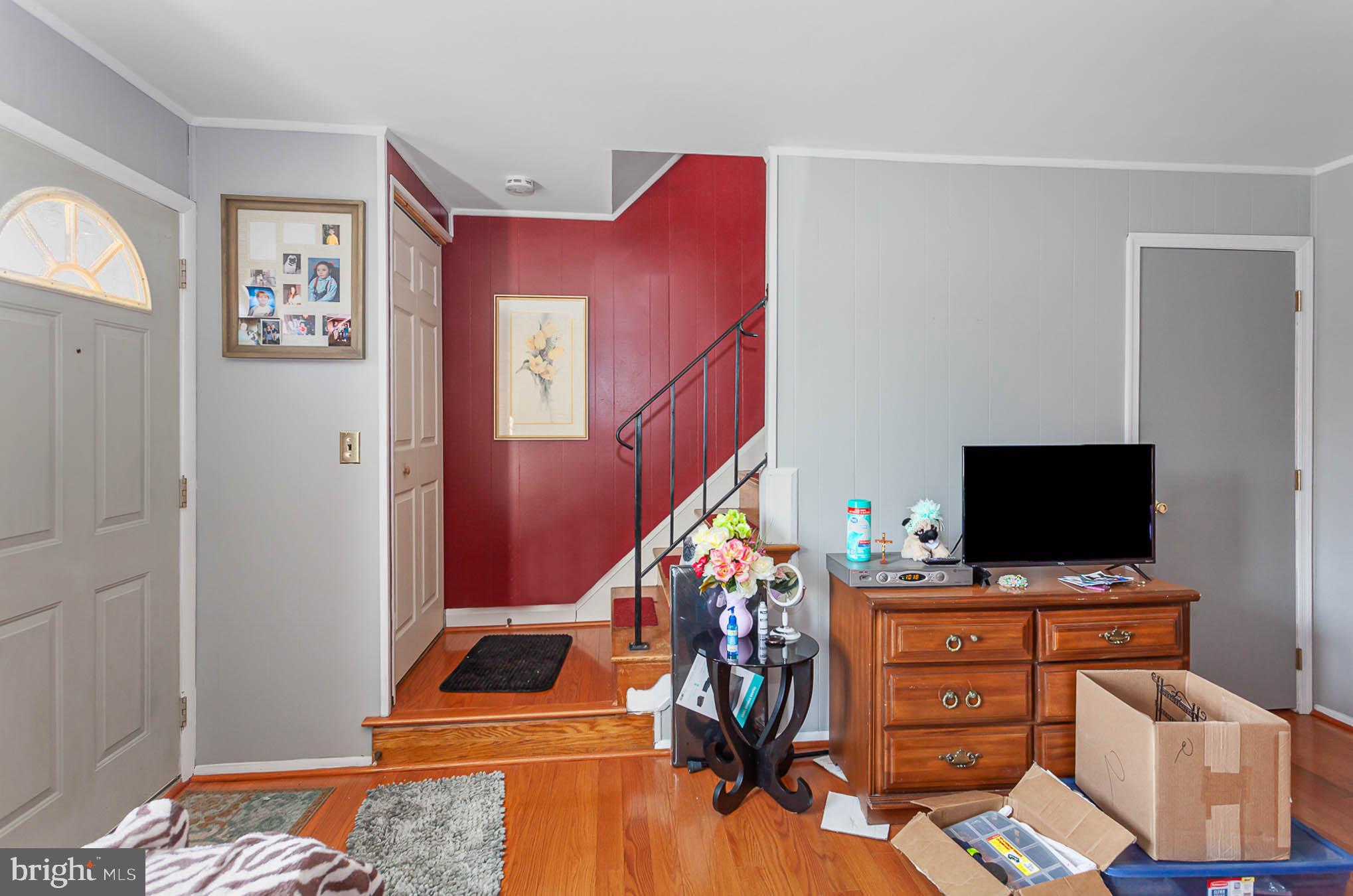 COUNTRY RIDGE - Residential