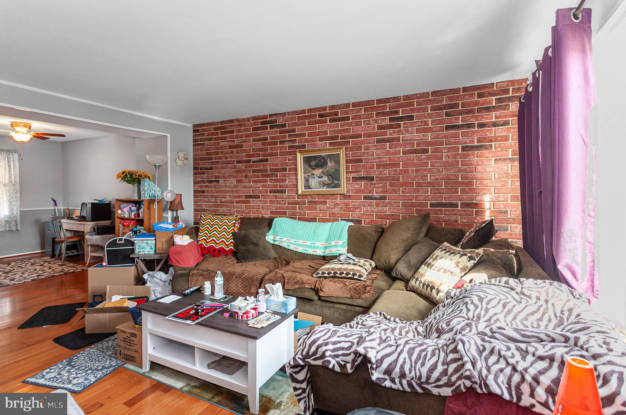 COUNTRY RIDGE - Residential