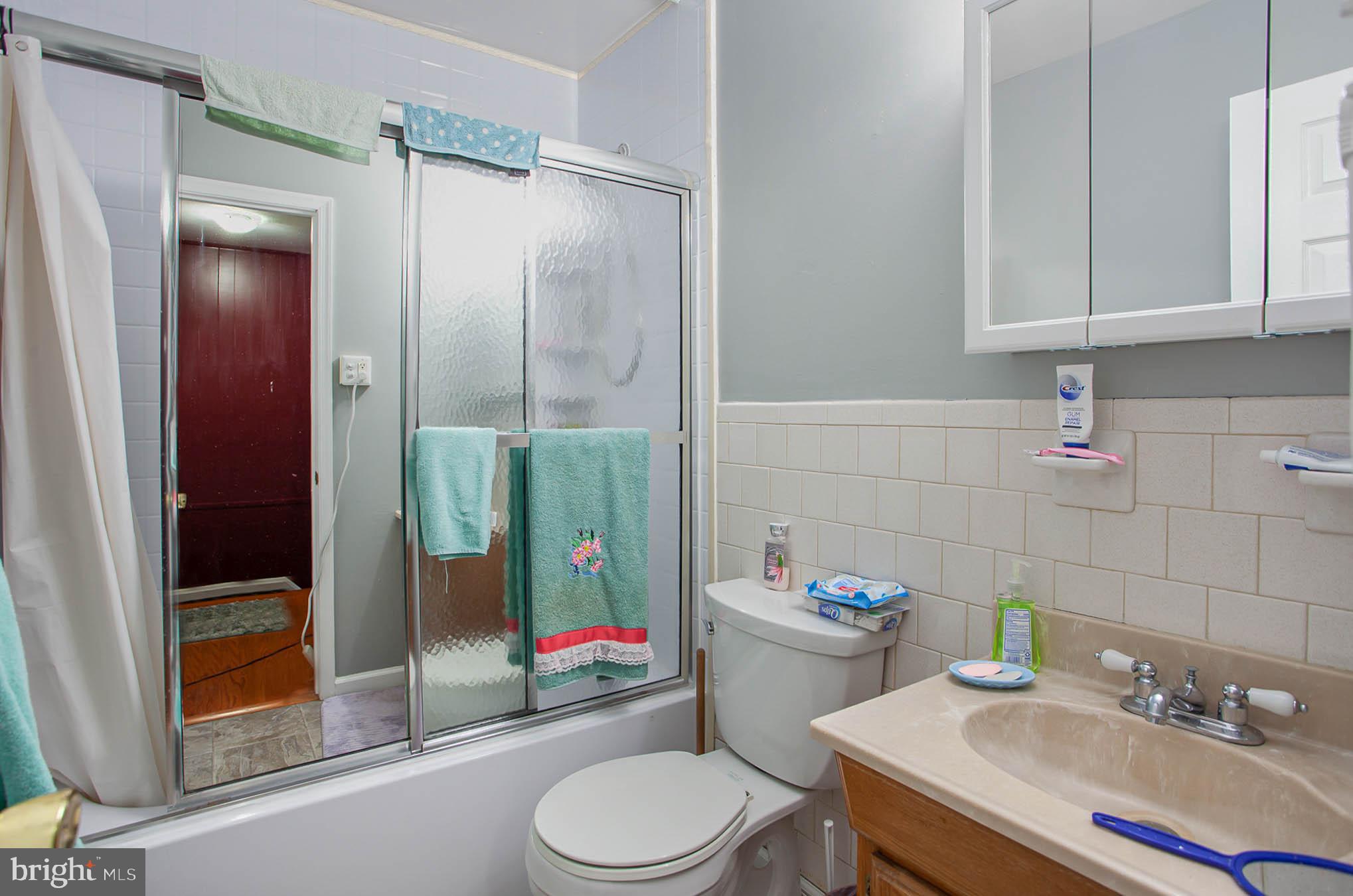 COUNTRY RIDGE - Residential