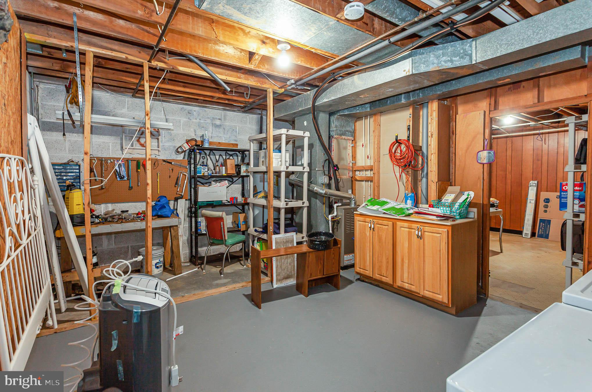 COUNTRY RIDGE - Residential