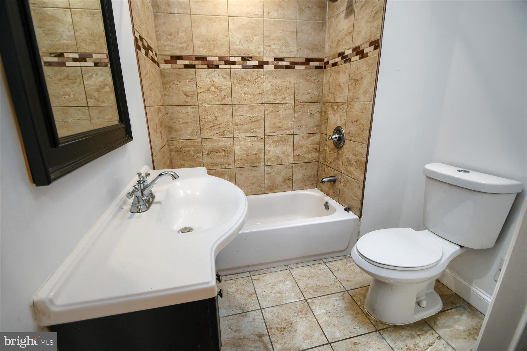 EAST MT AIRY - Residential Lease