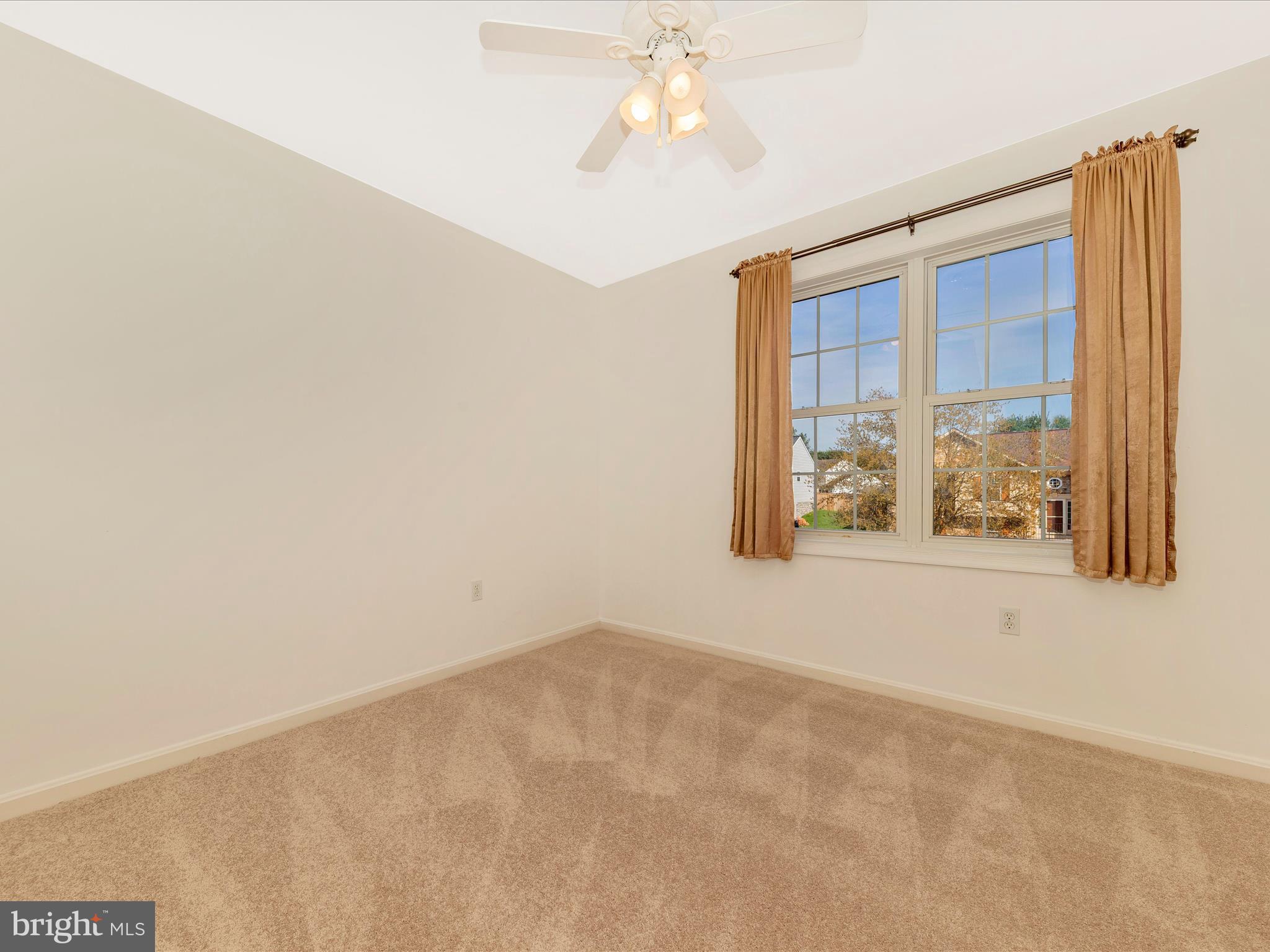 ST JAMES VILLAGE NORTH - Residential