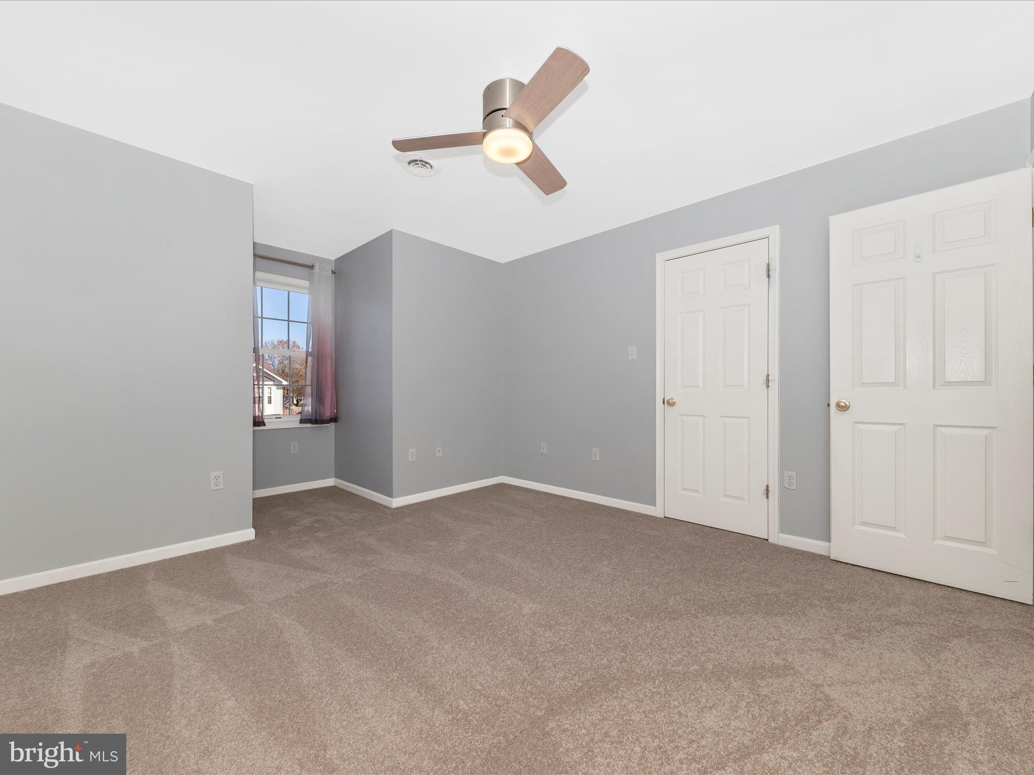 ST JAMES VILLAGE NORTH - Residential