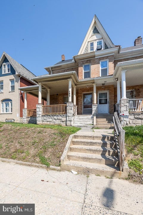 Photo of 583 E Chestnut Street, COATESVILLE, PA 19320 (MLS # PACT2136924)