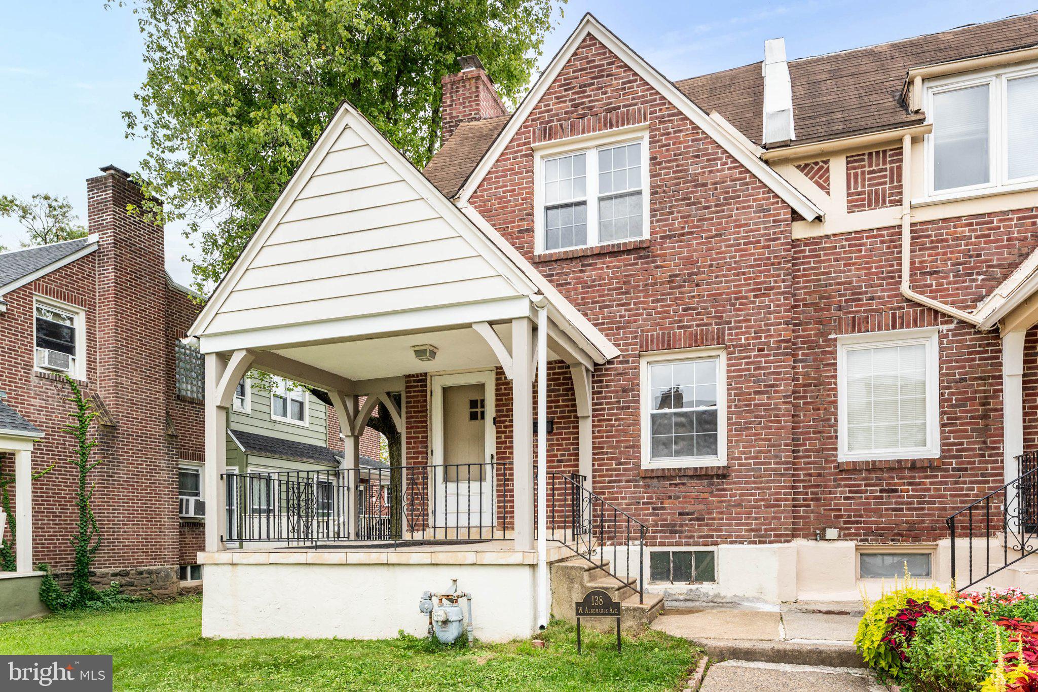 138 W ALBEMARLE AVENUE
