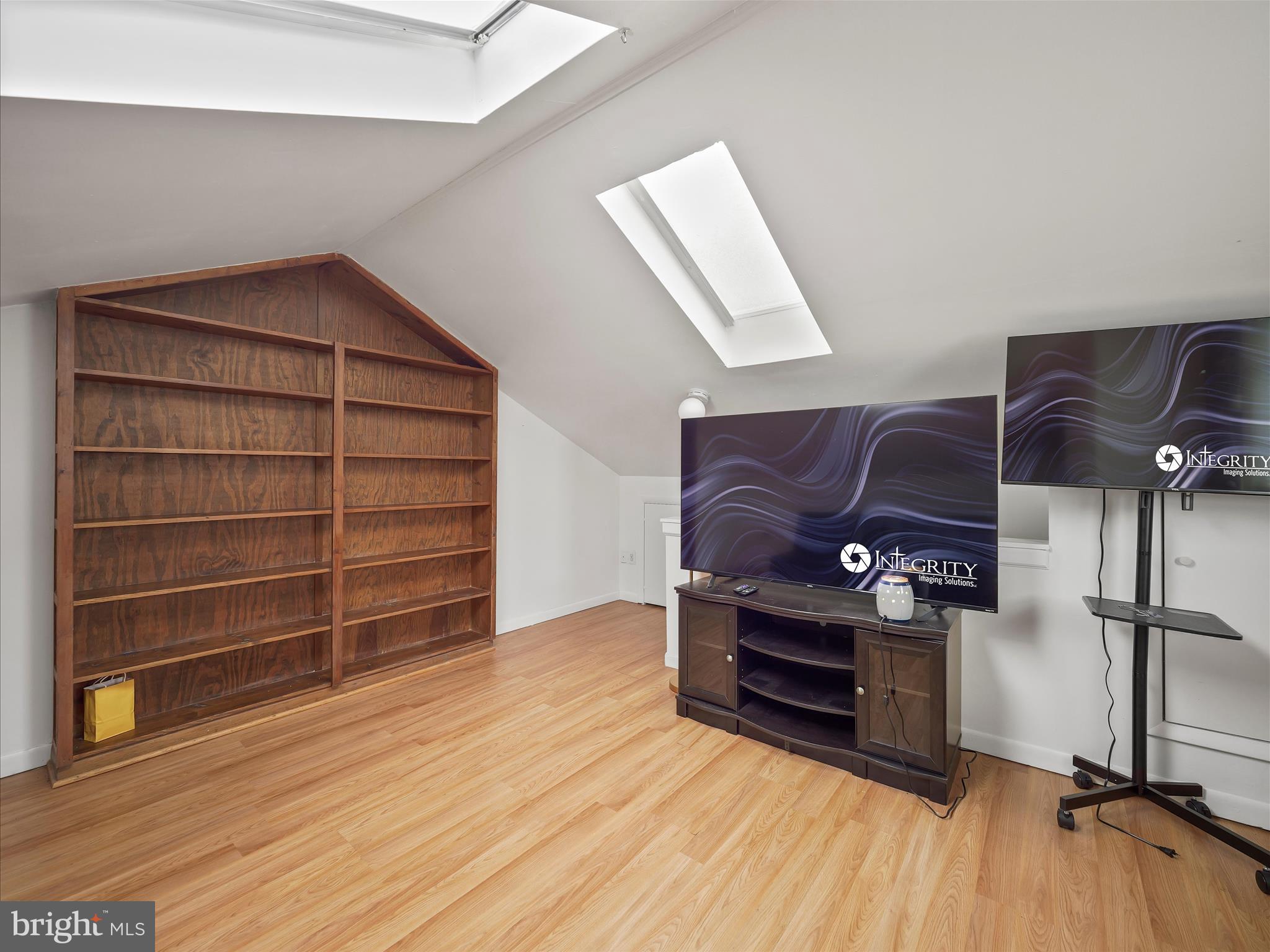 HAGERSTOWN - Residential