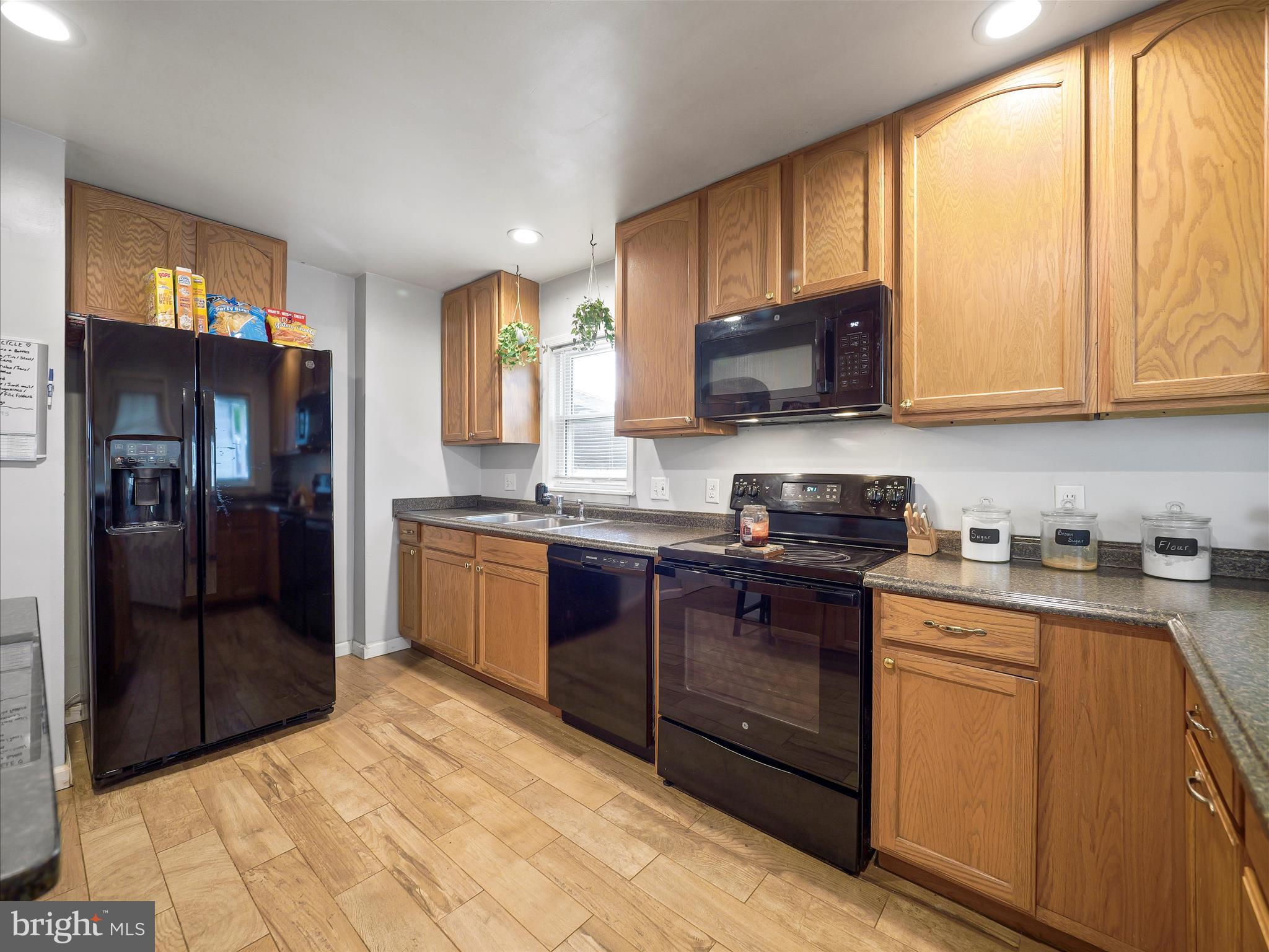 HAGERSTOWN - Residential