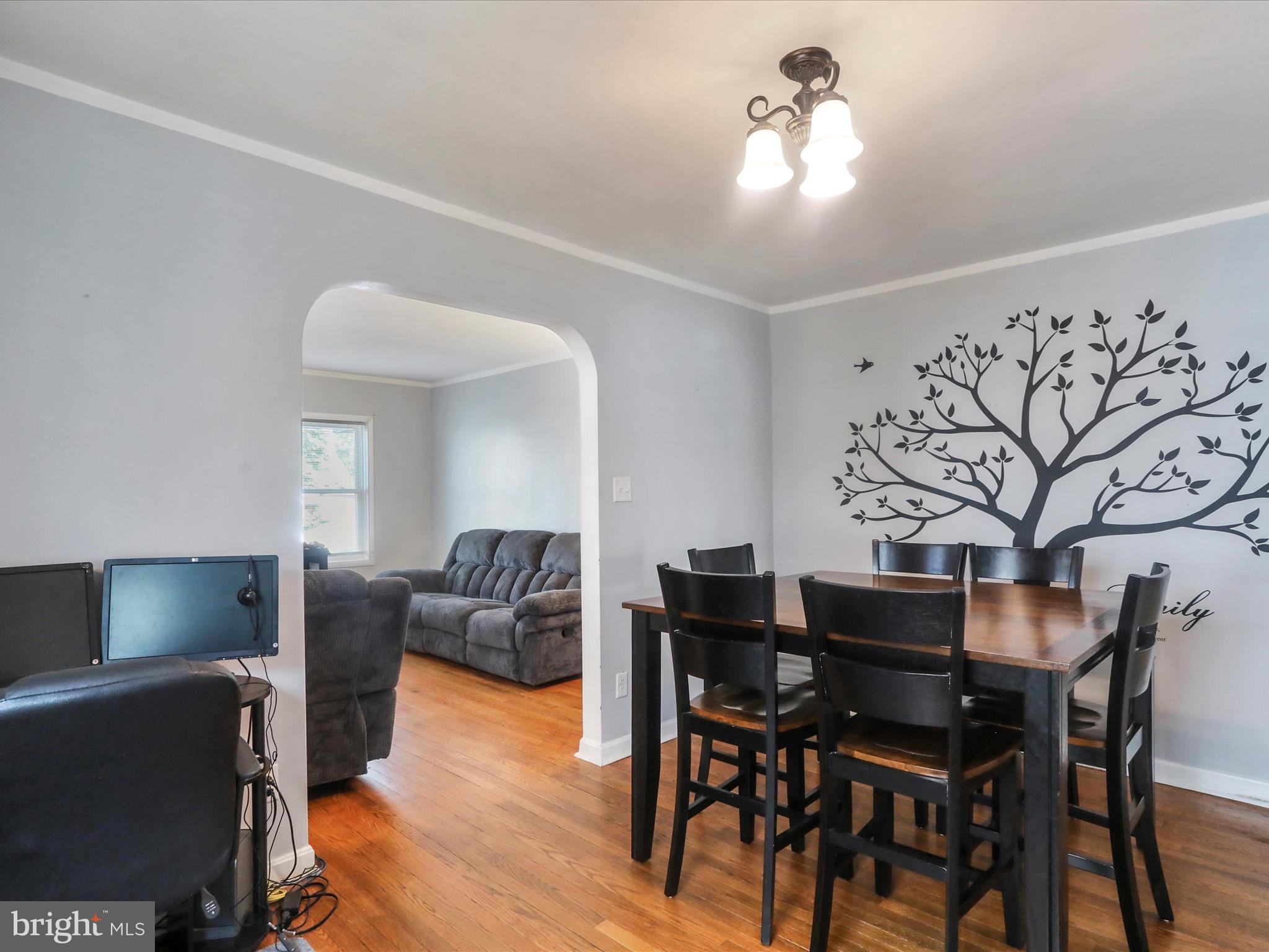 HAGERSTOWN - Residential