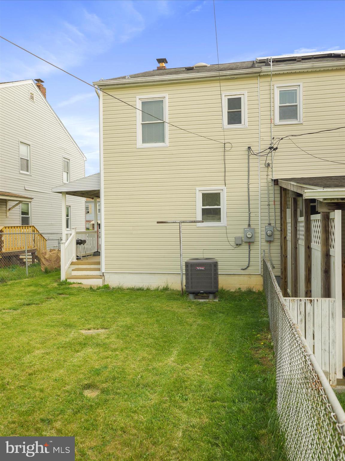 HAGERSTOWN - Residential