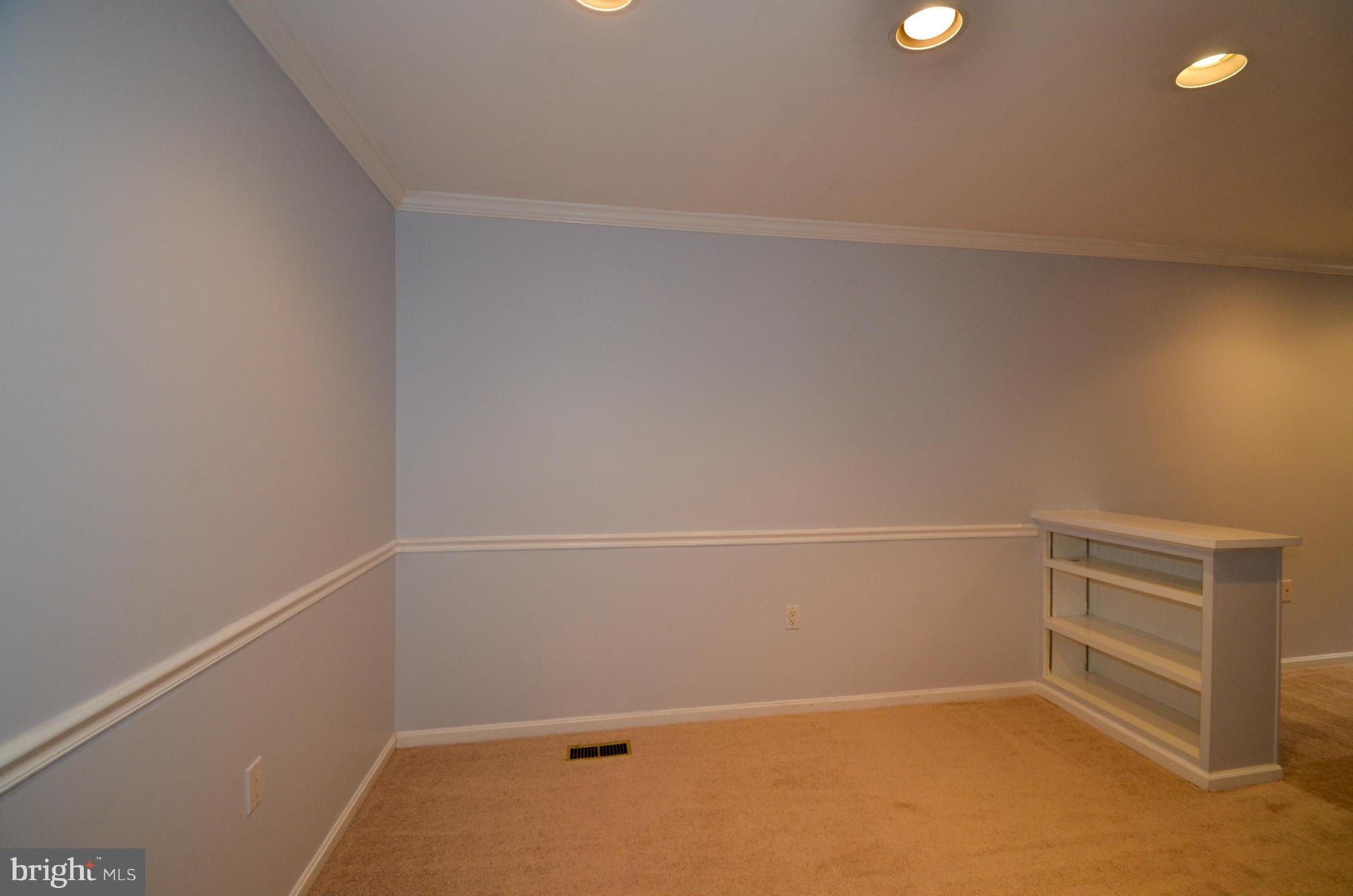 OWINGS MILLS - Residential