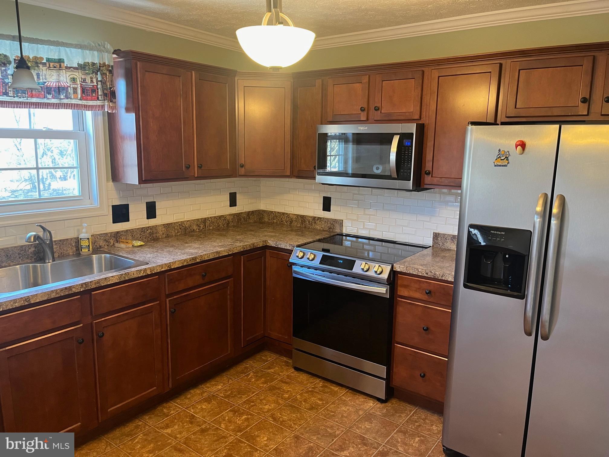 LEISURE POINT SUBD - Residential