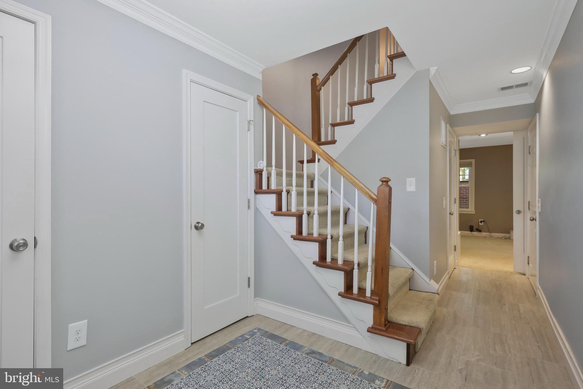3542 S GEORGE MASON DRIVE 25