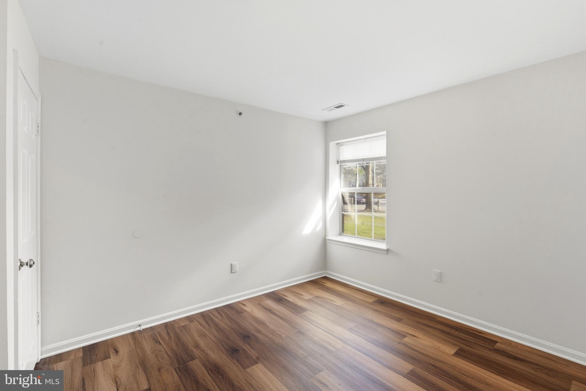 THE POINTE - Residential