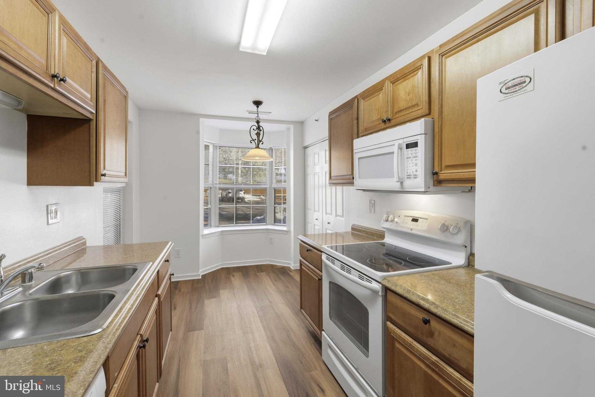 THE POINTE - Residential