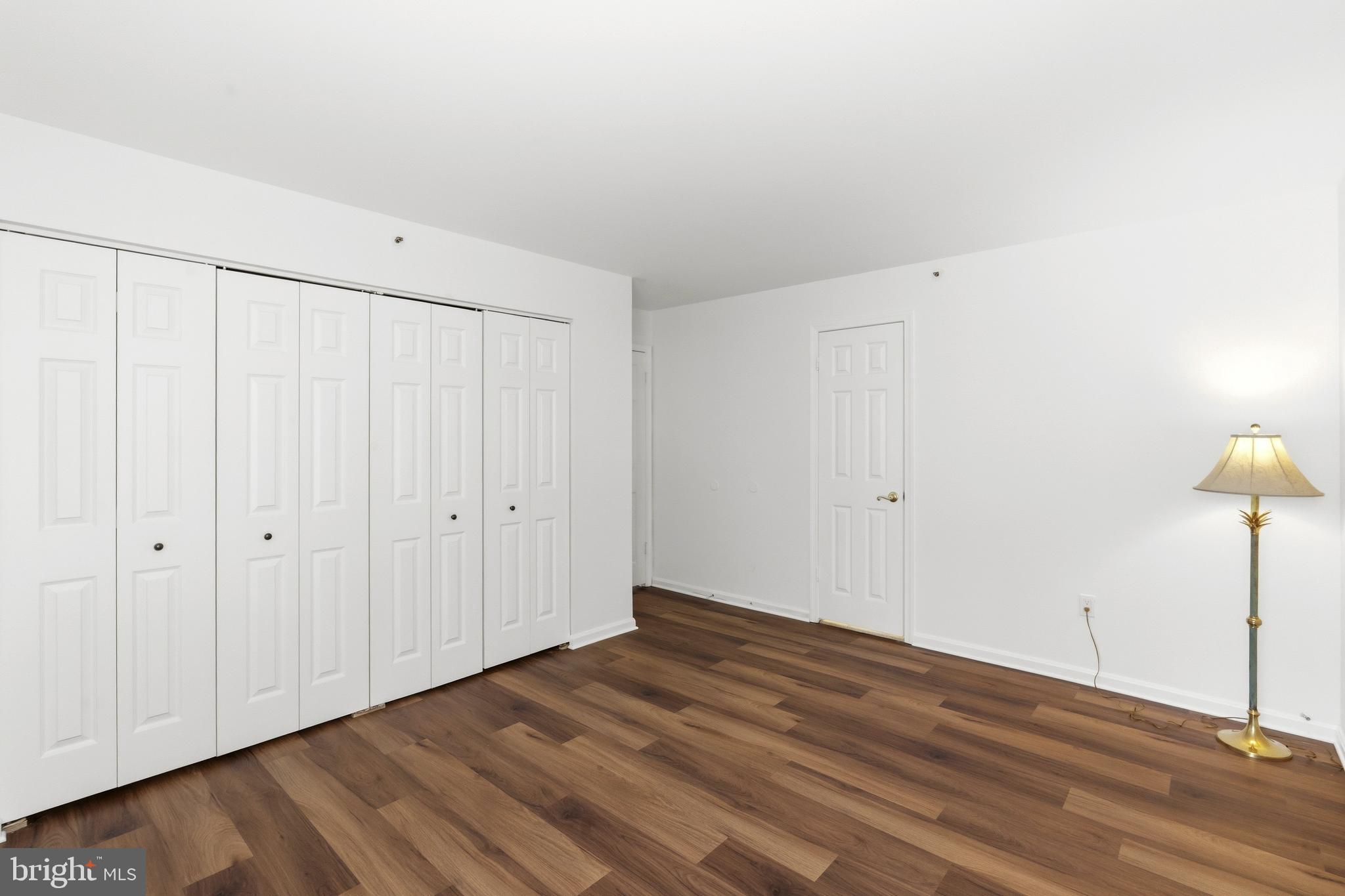 THE POINTE - Residential