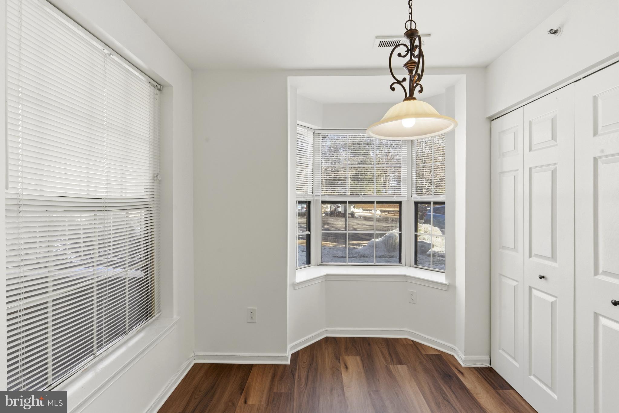 THE POINTE - Residential