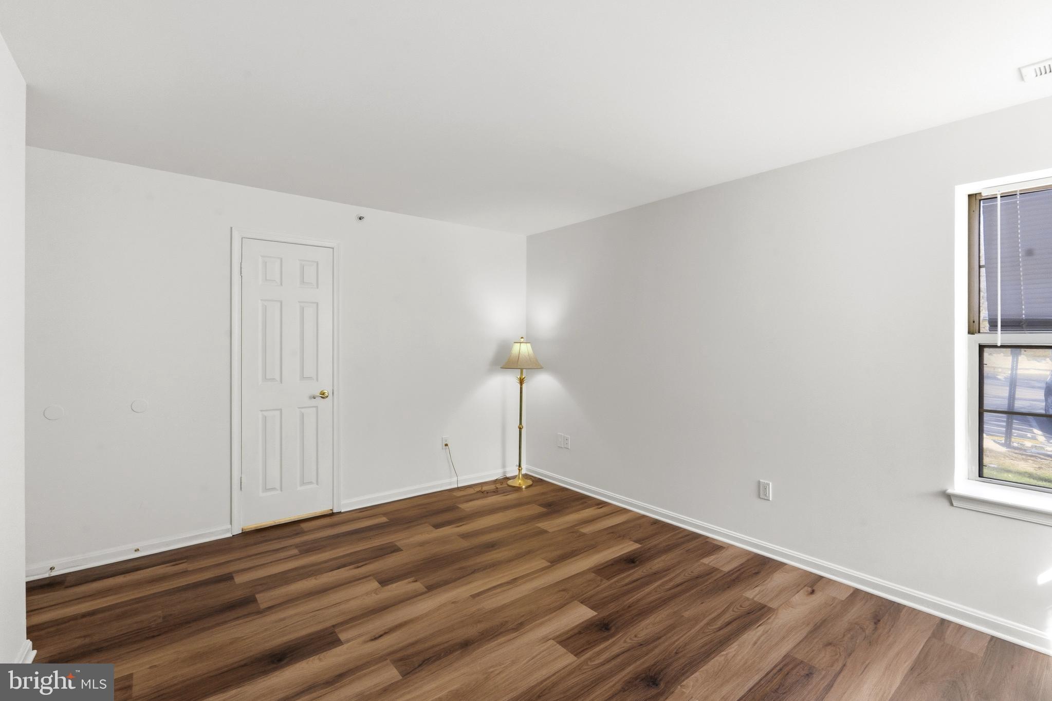 THE POINTE - Residential