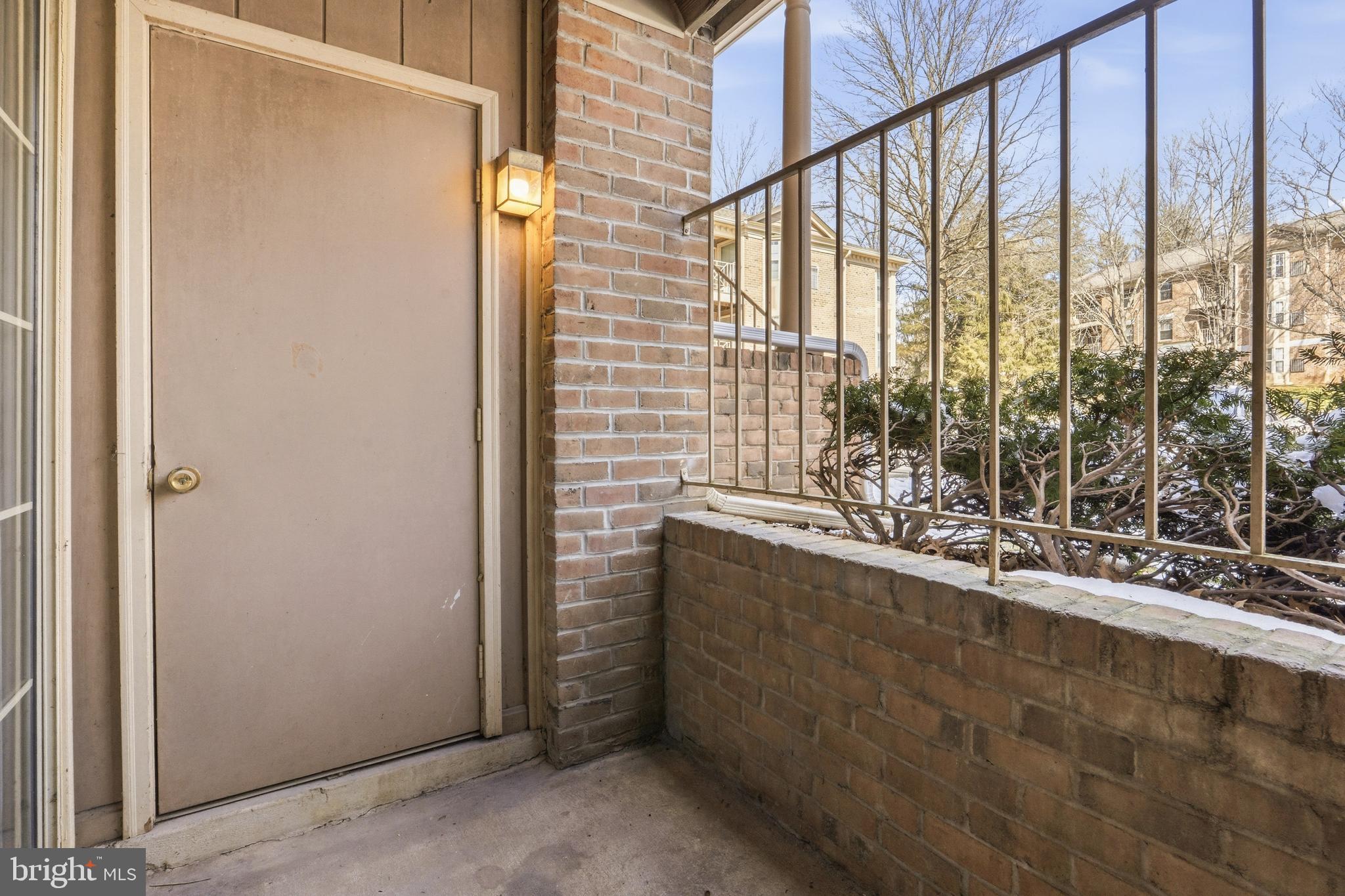 THE POINTE - Residential