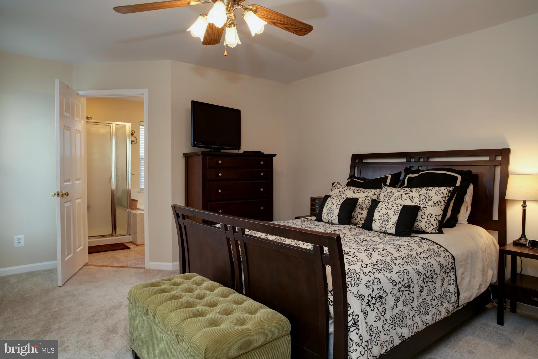 FOXBOROUGH - Residential