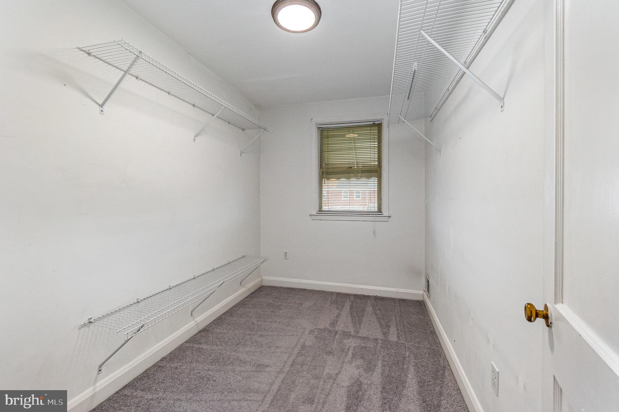 HAWTHORNE - Residential