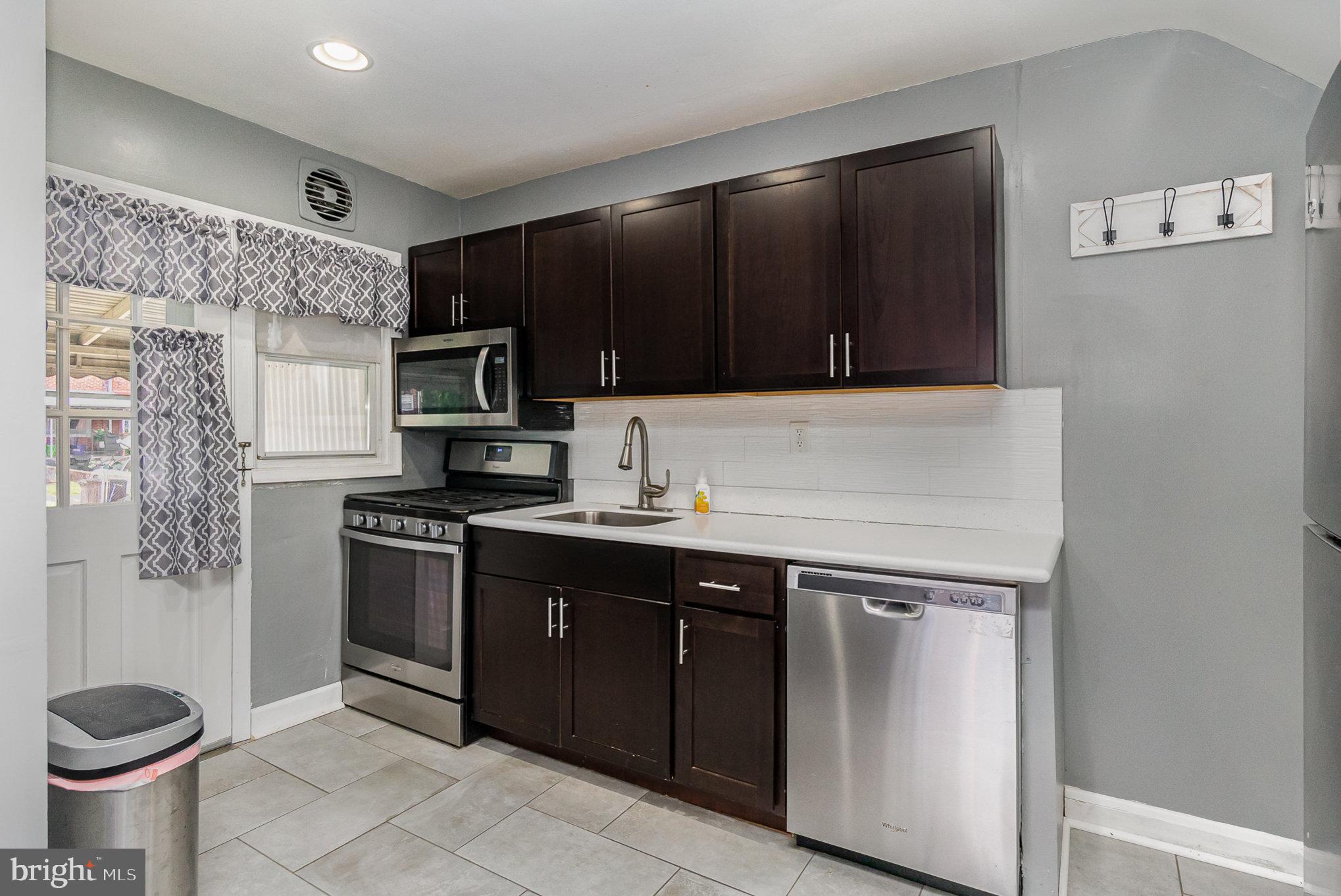 HAWTHORNE - Residential