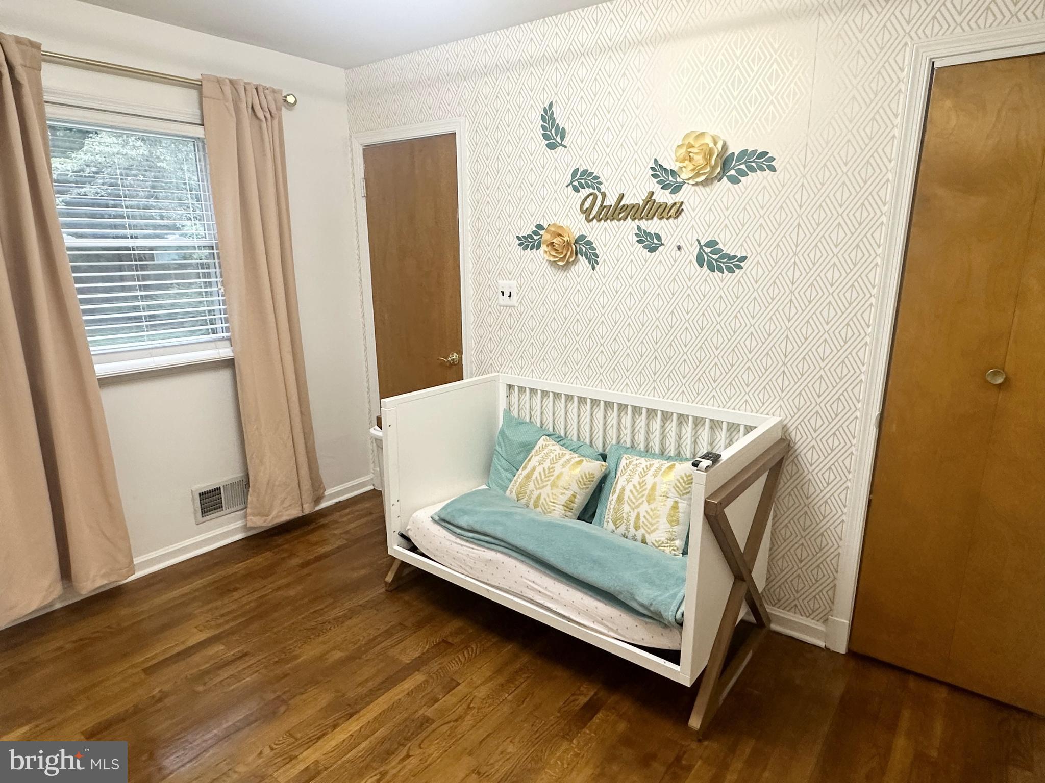 LANHAM DALE - Residential