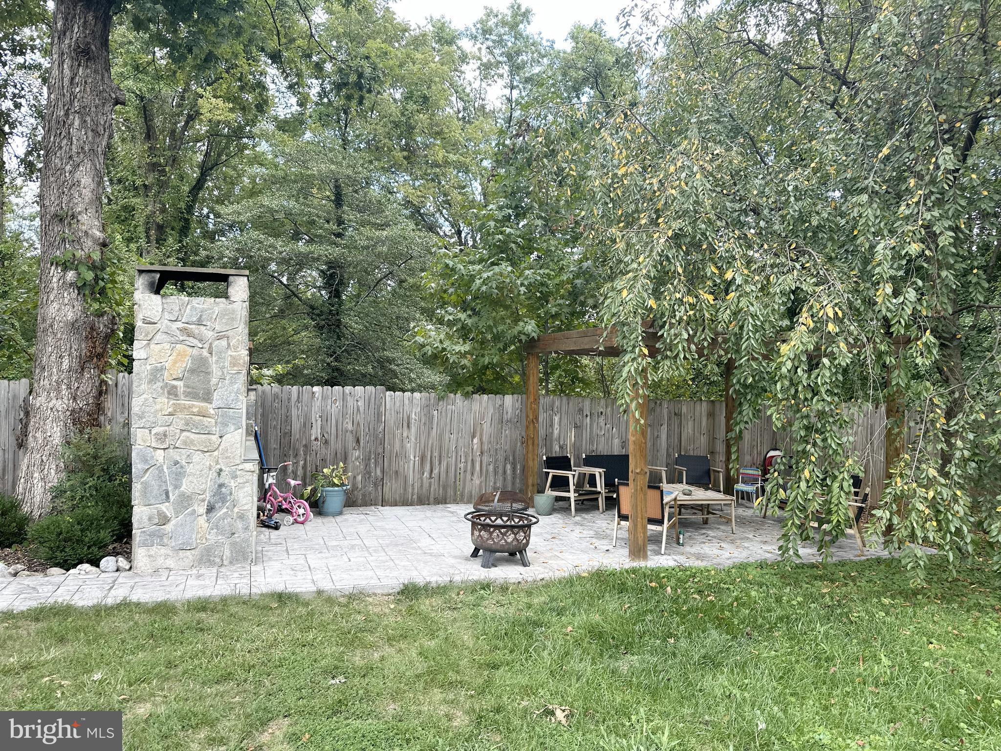 LANHAM DALE - Residential