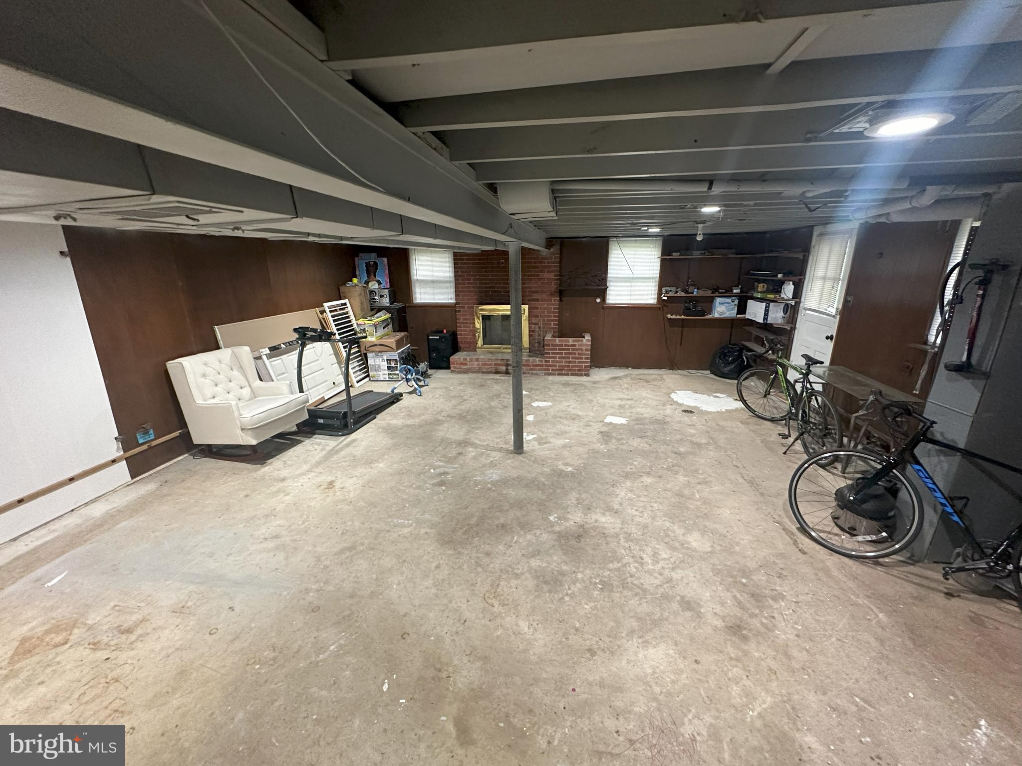 LANHAM DALE - Residential