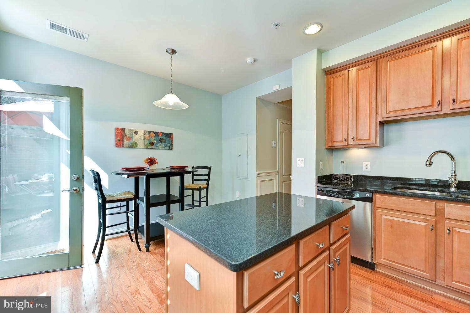 DUKE CONDOMINIUM - Residential