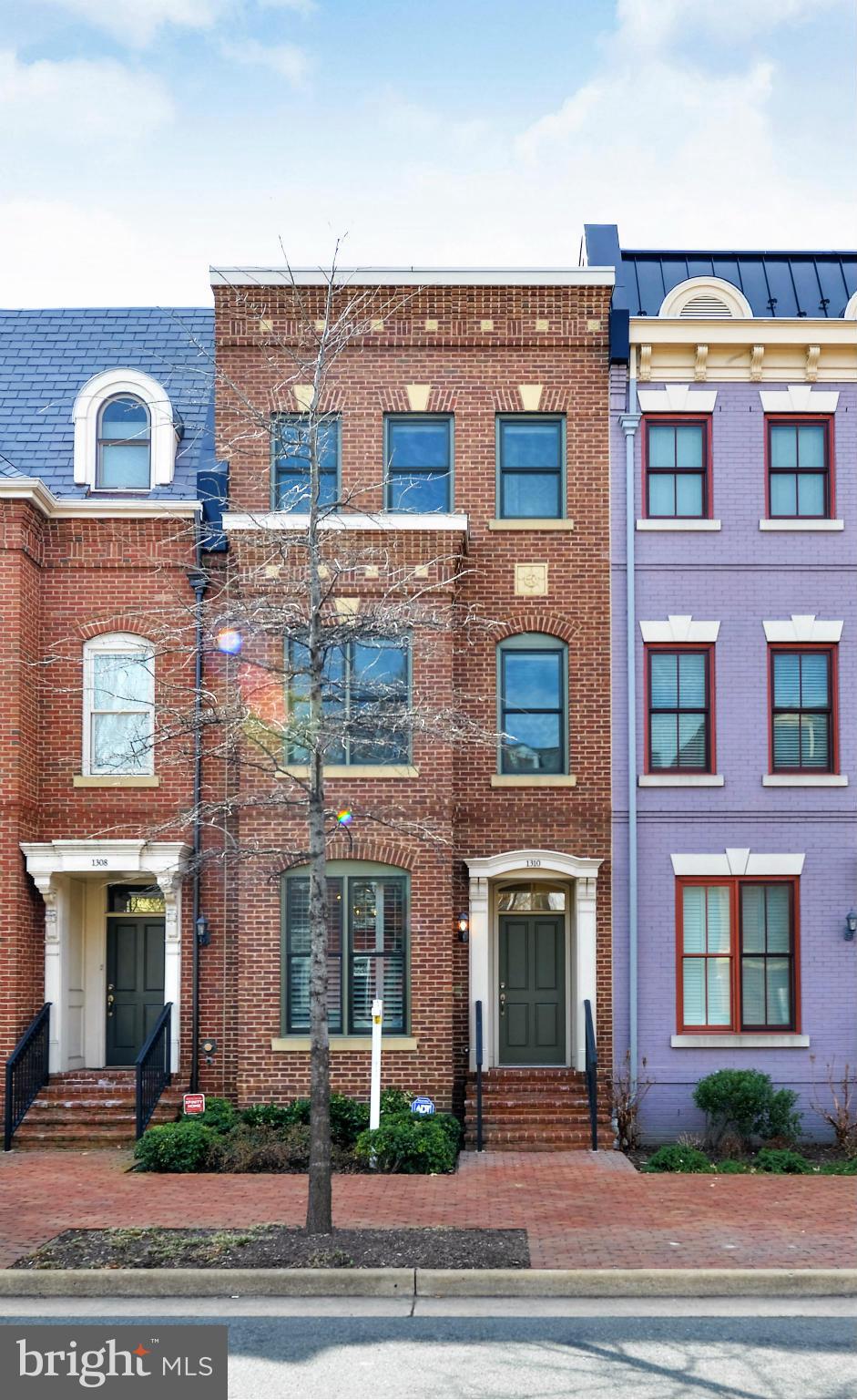 DUKE CONDOMINIUM - Residential