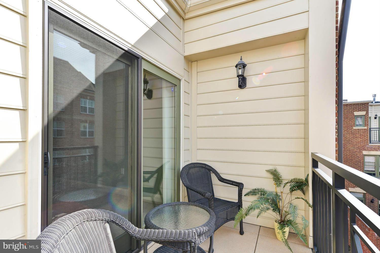 DUKE CONDOMINIUM - Residential