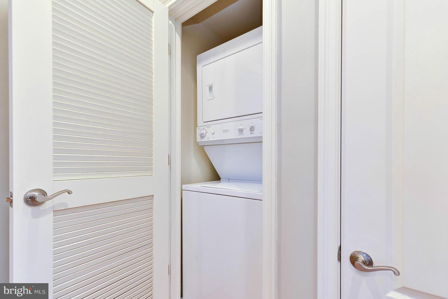 DUKE CONDOMINIUM - Residential