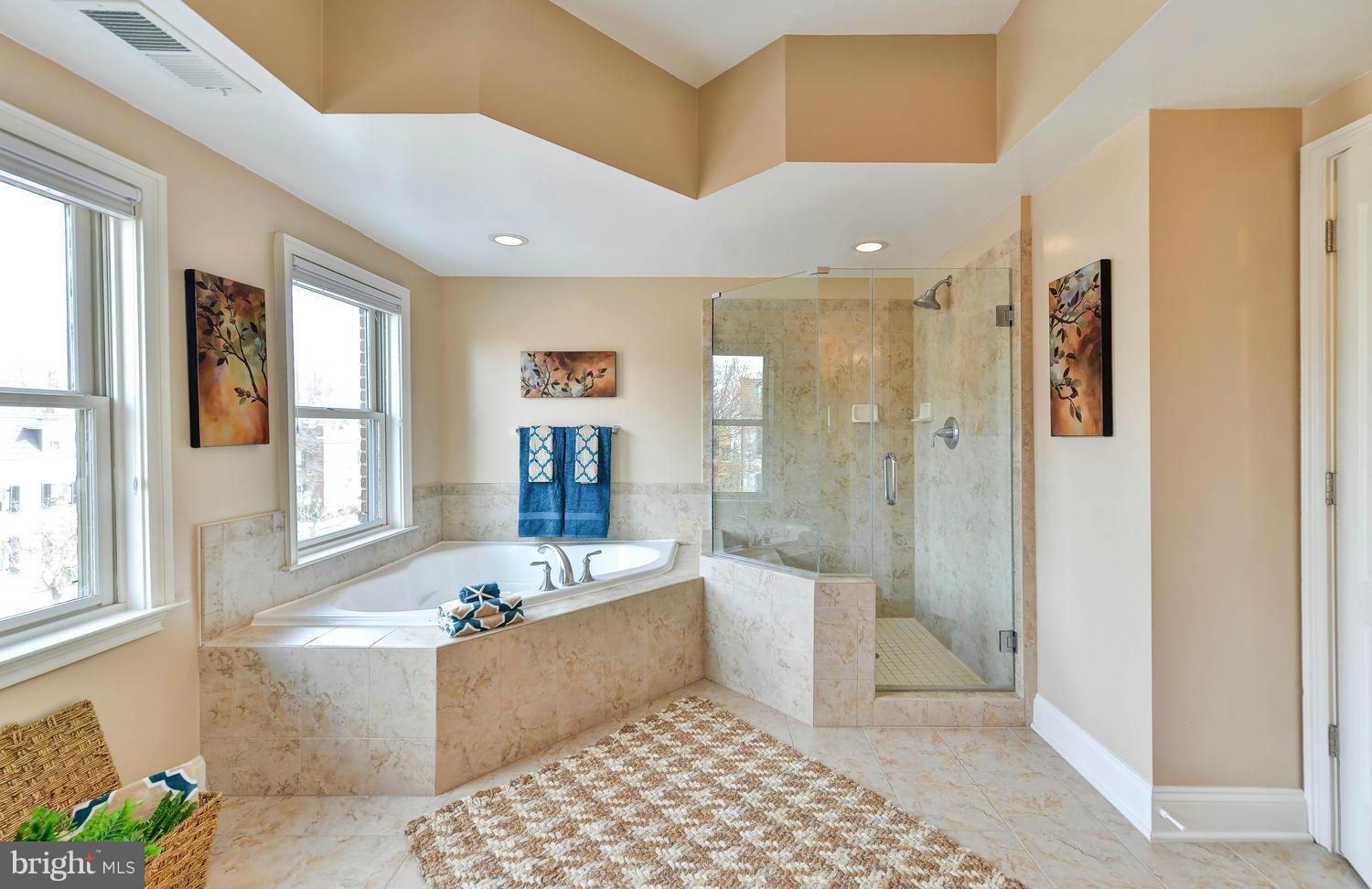 DUKE CONDOMINIUM - Residential