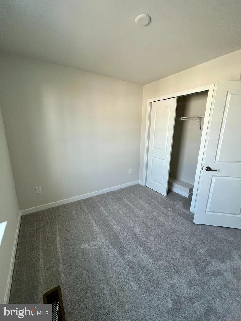 VILLAGES AT SPRING HILL - Residential Lease