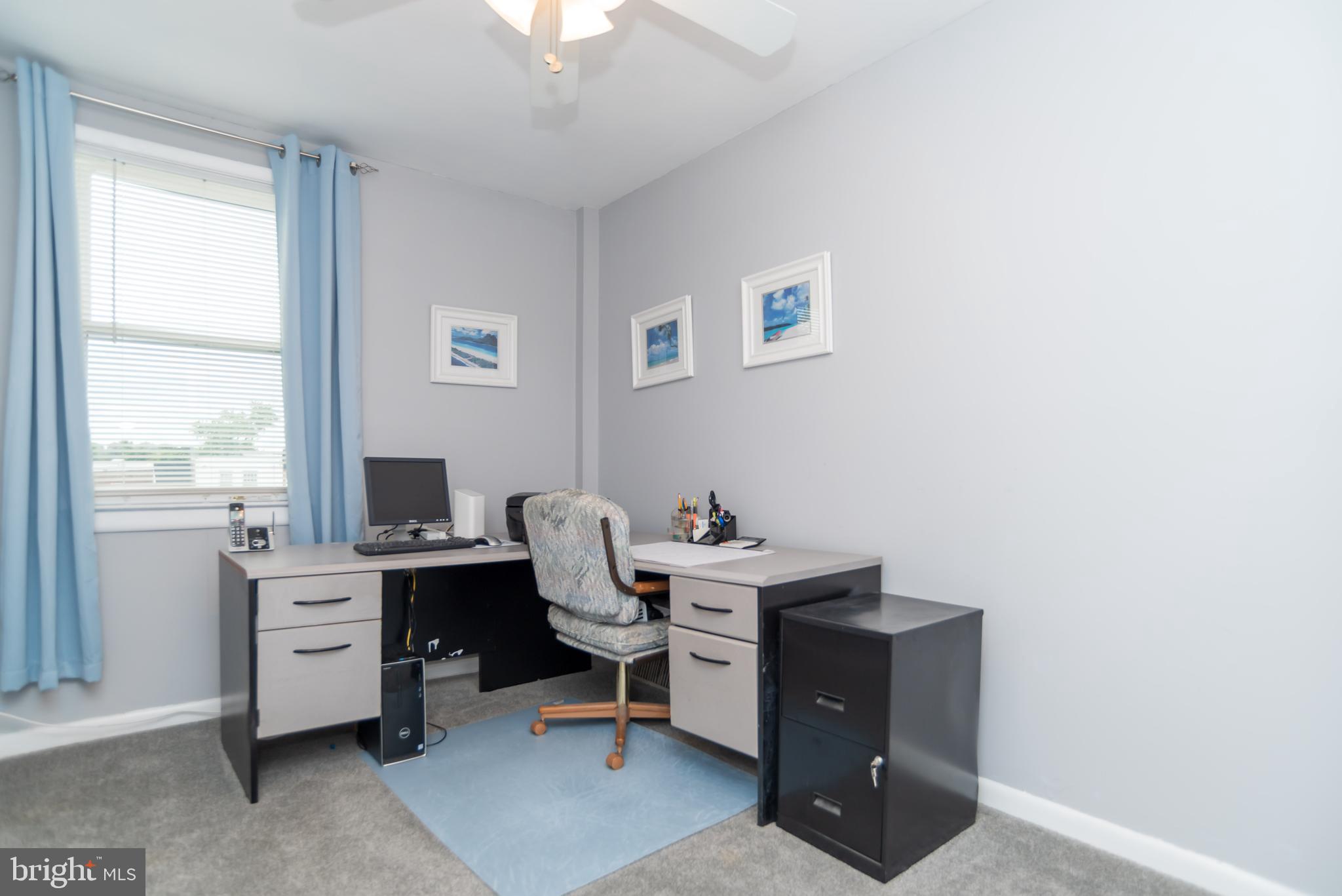 LATHAM PL - Residential