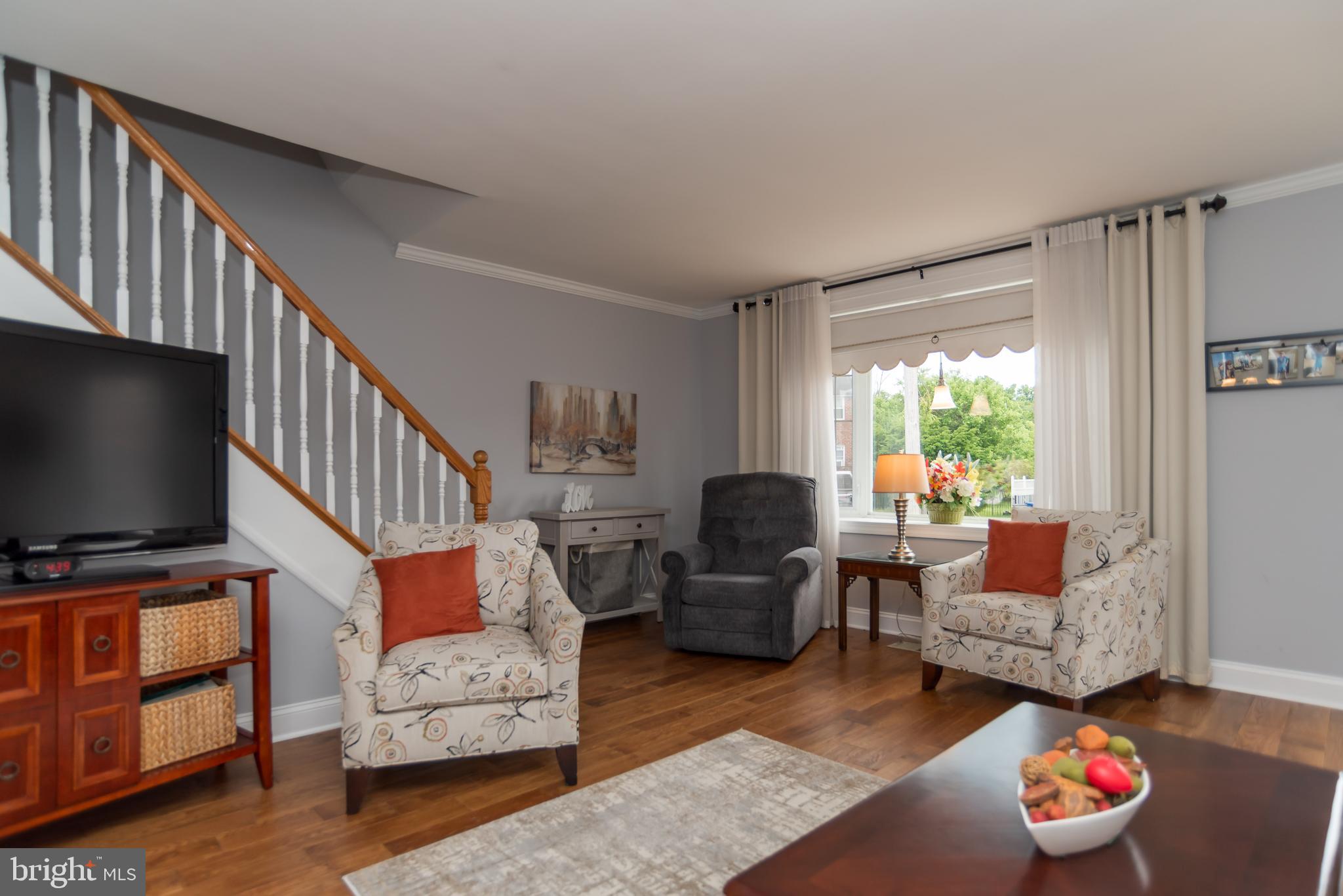 LATHAM PL - Residential