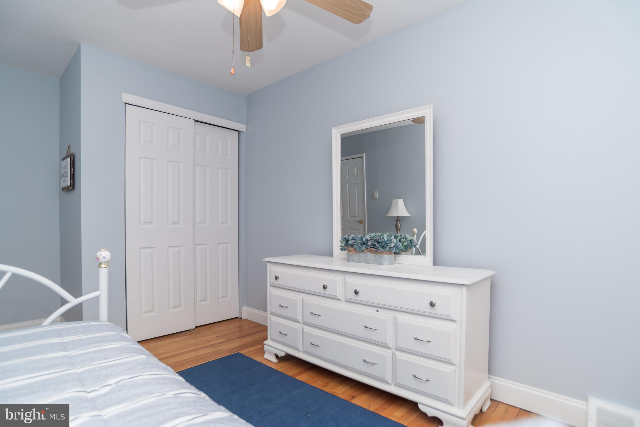 LATHAM PL - Residential